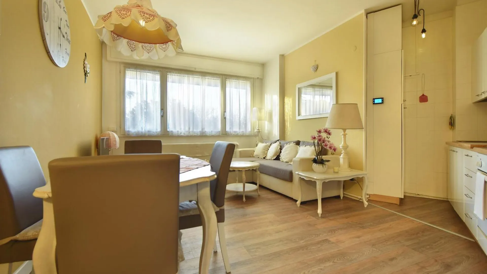 Apartament Welc-Om Shabby Montegrotto Montegrotto Terme Włochy