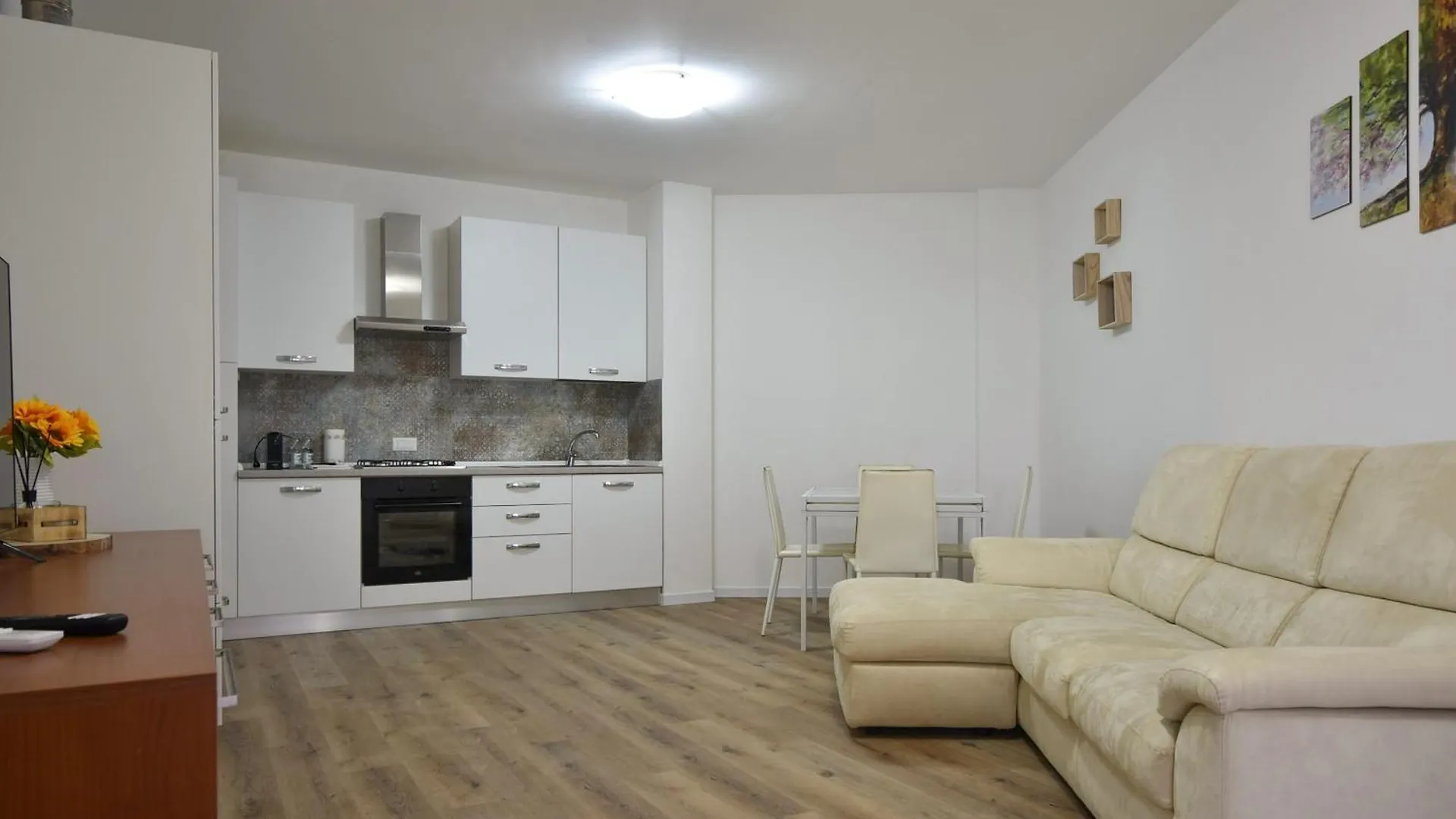 Apartament Welc-Om Shabby Montegrotto Montegrotto Terme 0*,  Włochy